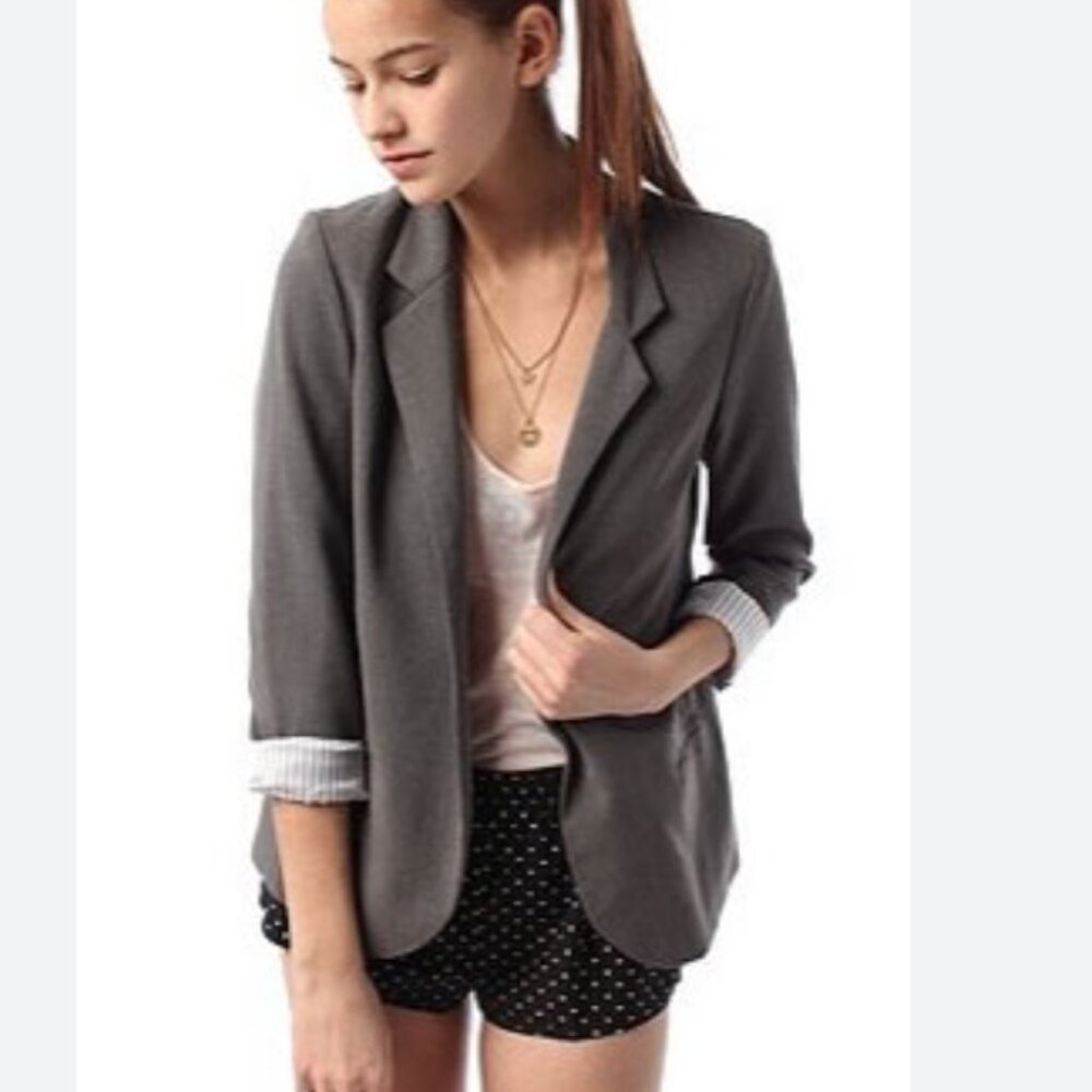 Urban Outfitters Silence and Noise Lightweight Grey Boyfriend Blazer Jacket